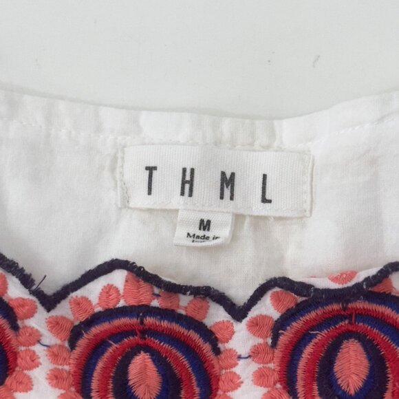 THML Cream Eyelet Short Sleeve Top With Embroidered Neckline Womens SZ M Cotton - Picture 3 of 9